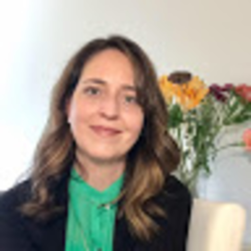 Meet your Posher, Maria
